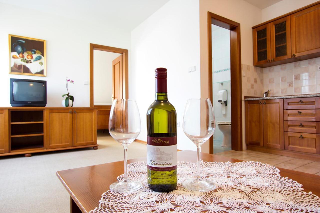 Gostisce - Guest House Stari Hrast Ljutomer Luaran gambar