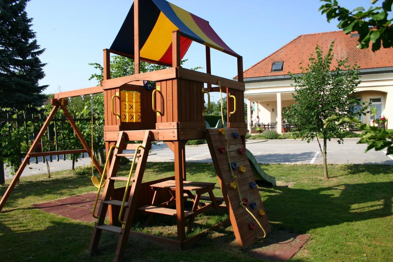 Gostisce - Guest House Stari Hrast Ljutomer Luaran gambar